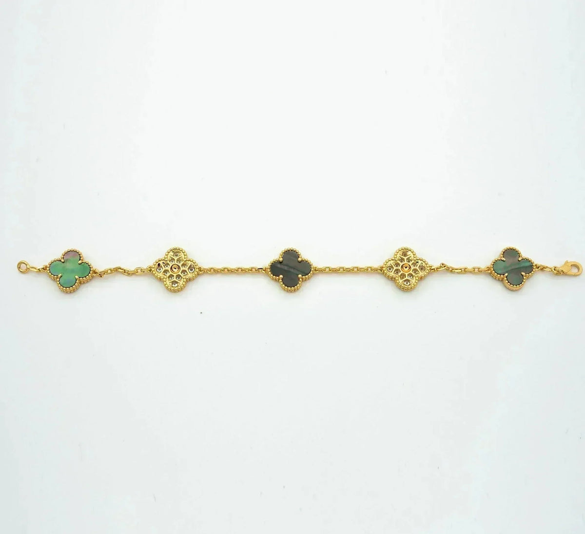 [Spark] CLOVER 5 MOTIF GRAY MOP BRACELET COLLECTION