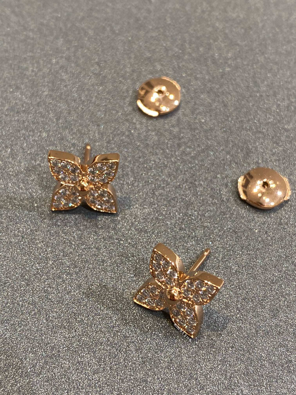 [Spark]STAR DIAMOND EARRINGS