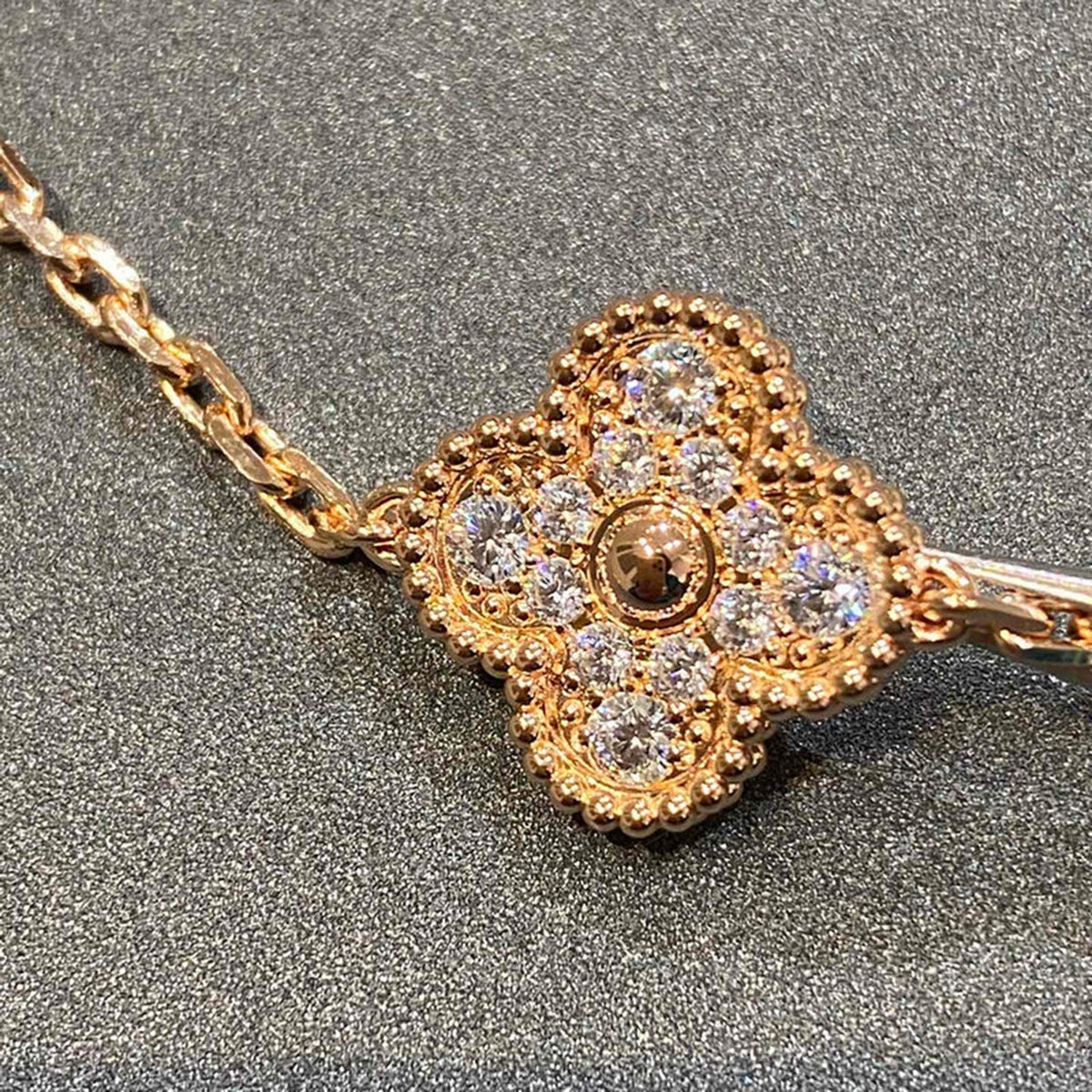[Spark] CLOVER 5 MOTIF FULL DIAMOND BRACELET COLLECTION