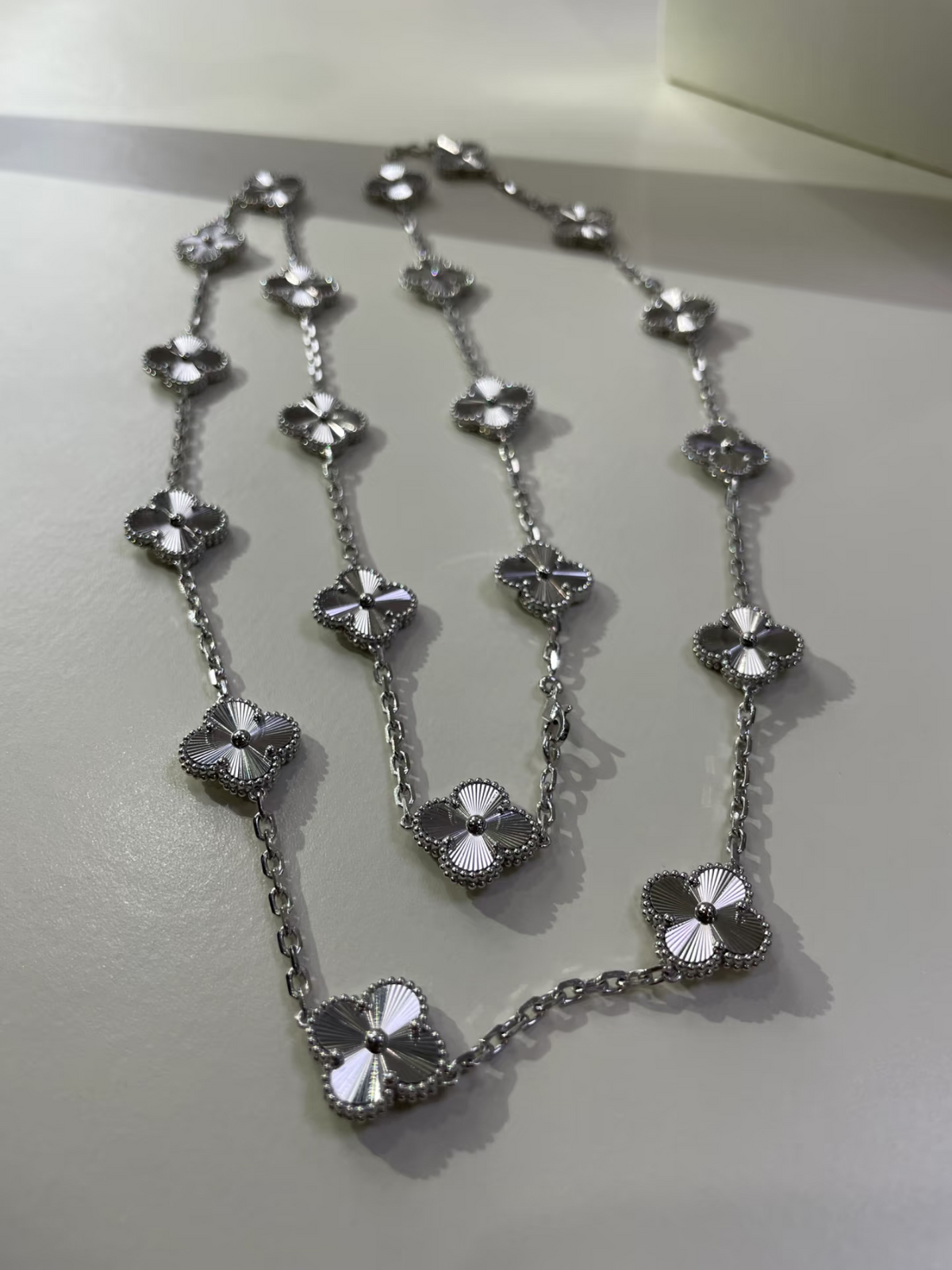 [Spark]CLOVER 20 MOTIFS SILVER LASER