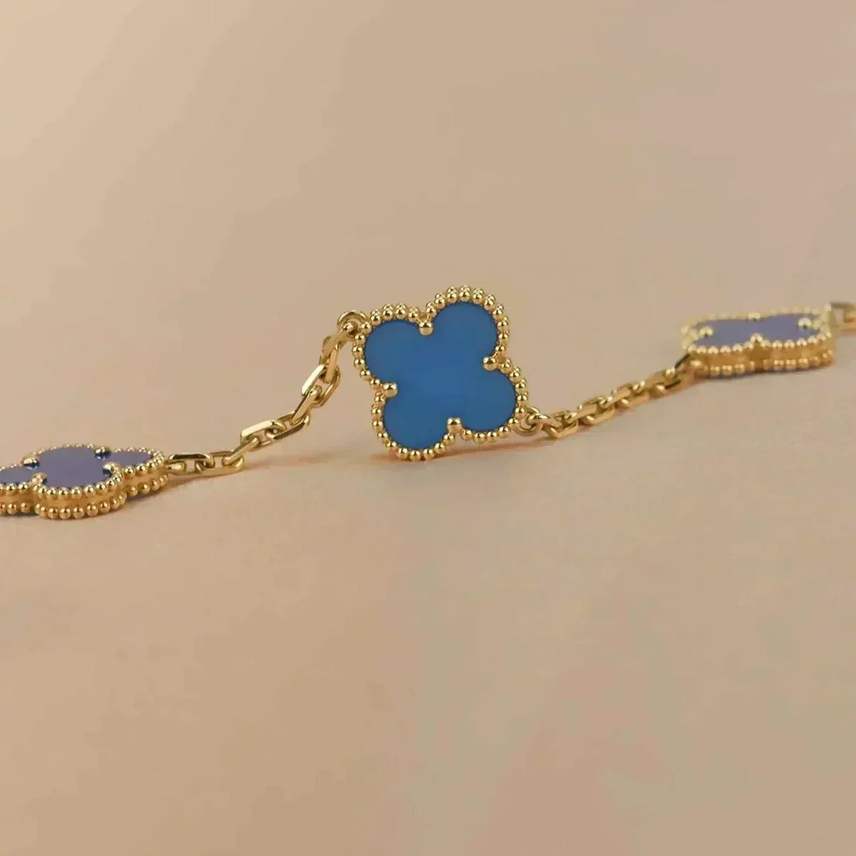 [Spark] CLOVER 5 MOTIF BLUE AGATE BRACELET COLLECTION